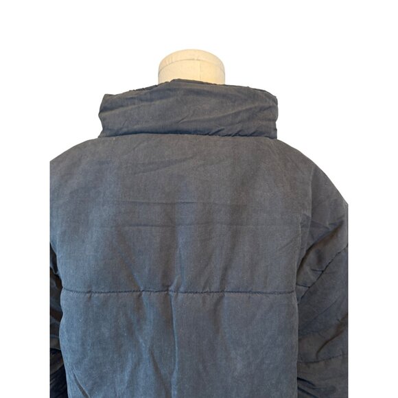 NWT PrettyLittleThing  Medium Black Puffer Jacket Polyester - Picture 8 of 12